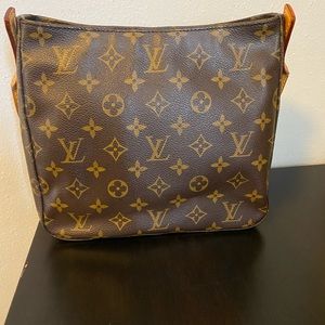 Louis Vuitton Shoulder Bag - 💯 authentic
